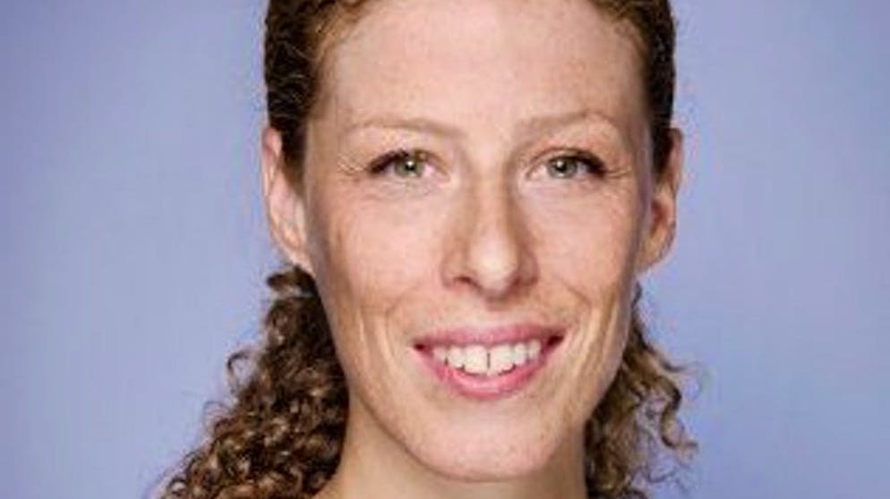 «Bluewin»-Redaktorin Silvana Guanziroli ist als Gerichtsberichterstatterin an den Zürcher Gerichten akkreditiert. In ihrer Serie «Guanziroli am Gericht» schreibt sie über die spannendsten Strafprozesse, ordnet ausgefallene Kriminalfälle ein und spricht mit Experten über die Rolle der Justiz. Guanziroli ist seit über 20 Jahren als Nachrichtenjournalistin tätig und hat die Polizeischule der Kantonspolizei Zürich absolviert. silvana.guanziroli@swisscom.com.