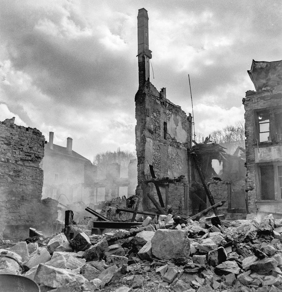 Vor 75 Jahren Verbrannte Dresden Im «Feuersturm» Der Bomben