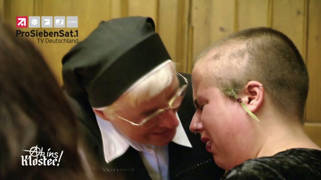 TV-Experte. «Ab ins Kloster!»: Nonnen vs. Teenager