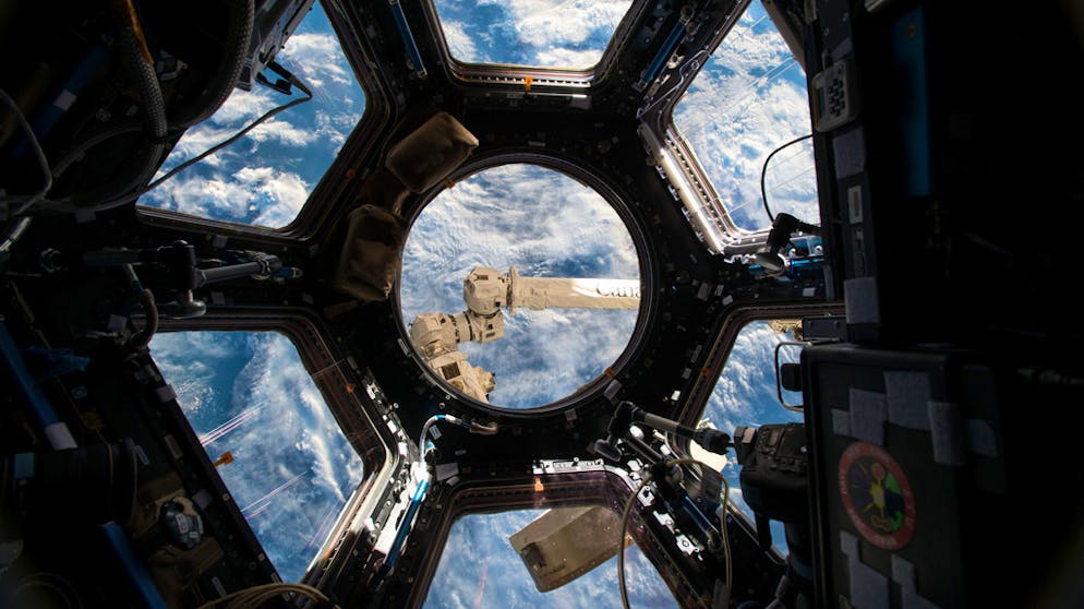 Langer Aufenthalt im All – Studie mit Zwillingen liefert Überraschungen. Wenn Kelly von der ISS zu unserem Planeten hinabschaute, war er für ihn mehr der Planet Wasser als der Planet Erde. 