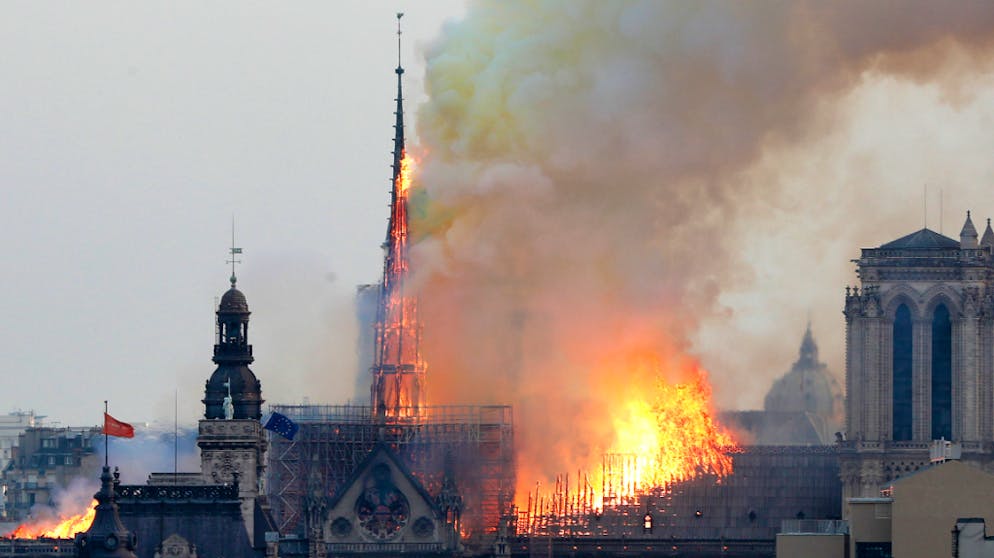 Grossbrand auf unserer Notre-Dame. Die Bürgermeisterin von Paris sprach von einem «verheerenden Brand».