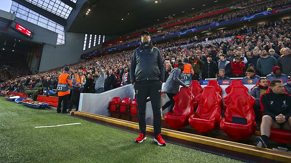 Liverpool und Trainer Jürgen Klopp blicken am Mittwochabend gespannt Richtung Manchester.
