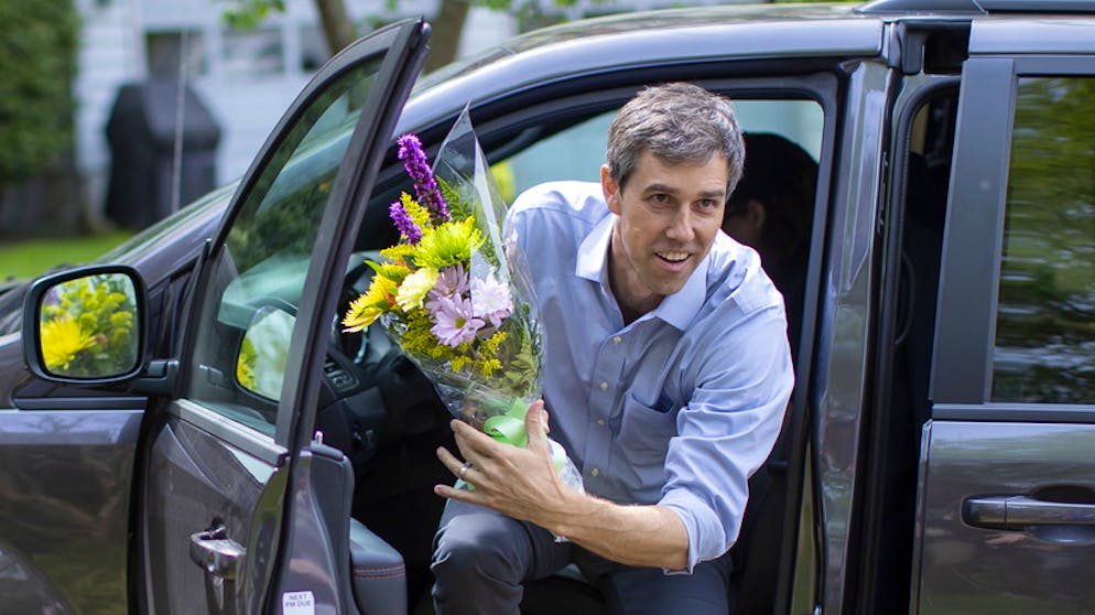 Präsidentschaftsanwärter der US-Demokraten. Beto O'Rourke (46): Der frühere Kongressabgeordnete verlor knapp die Wahl um einen Senatssitz an den Republikaner Ted Cruz in Texas 2018. Er lässt spontane Diskussionen mit Wählern zu. Dabei spricht O'Rourke etwa über seine Vergangenheit als Punkrock-Gitarrist.