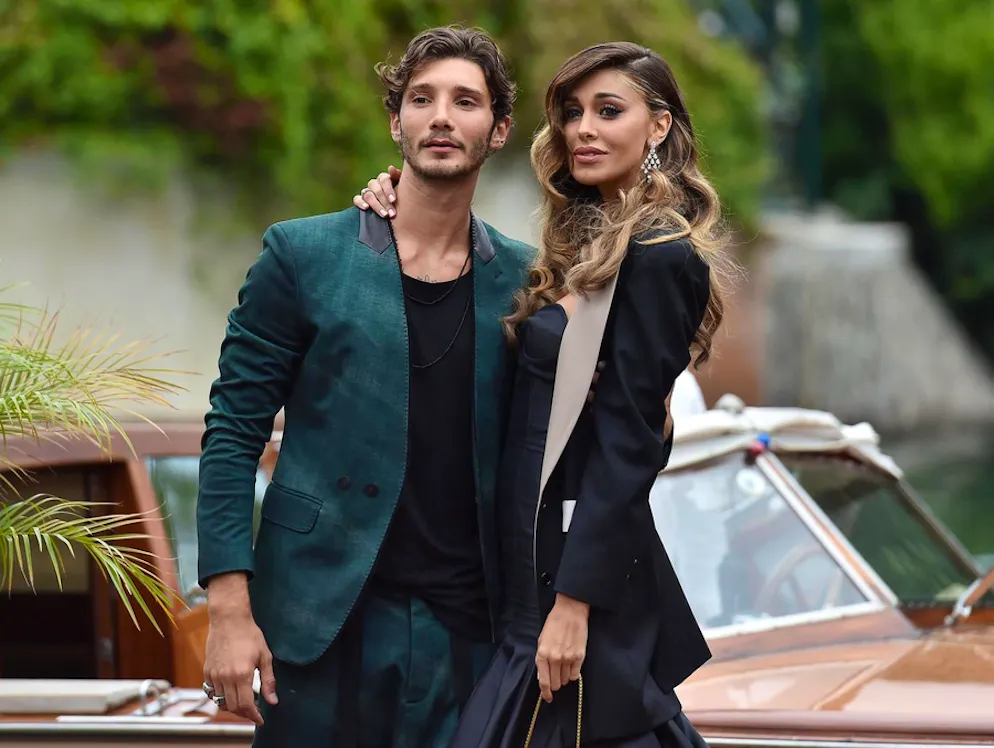 Belen Rodriguez e Stefano de Martino. La showgirl e il ballerino sono stati sposati per poco più di due anni, dal 2013 al 2015, e insieme hanno avuto un figlio, Santiago.