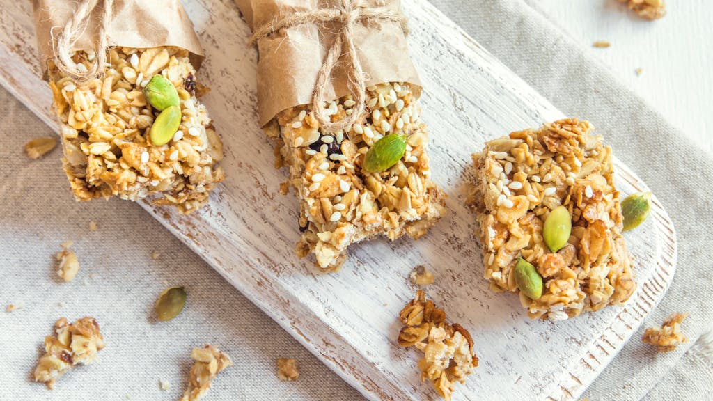 Genuss ohne Reue?. Gesunde Snacks: Deshalb ist Zurückhaltung geboten