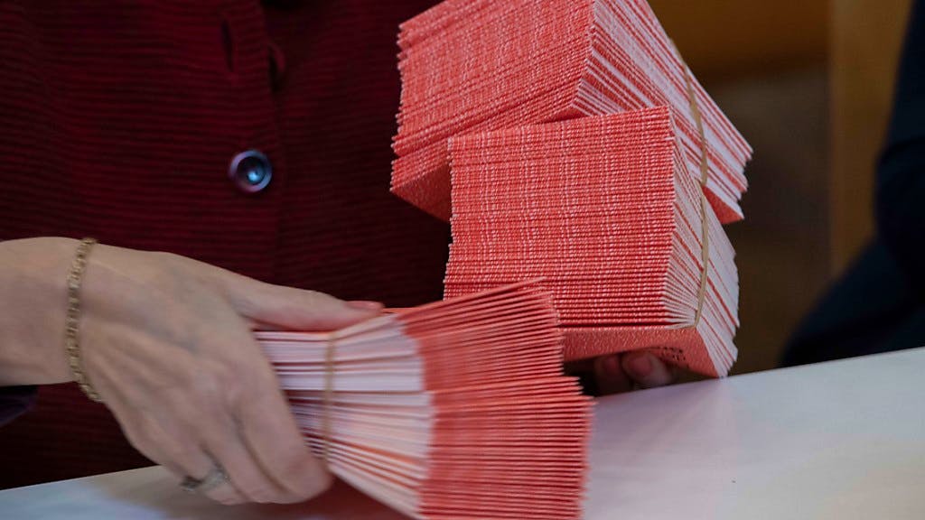 Elezioni cantonali. Partecipazione in calo