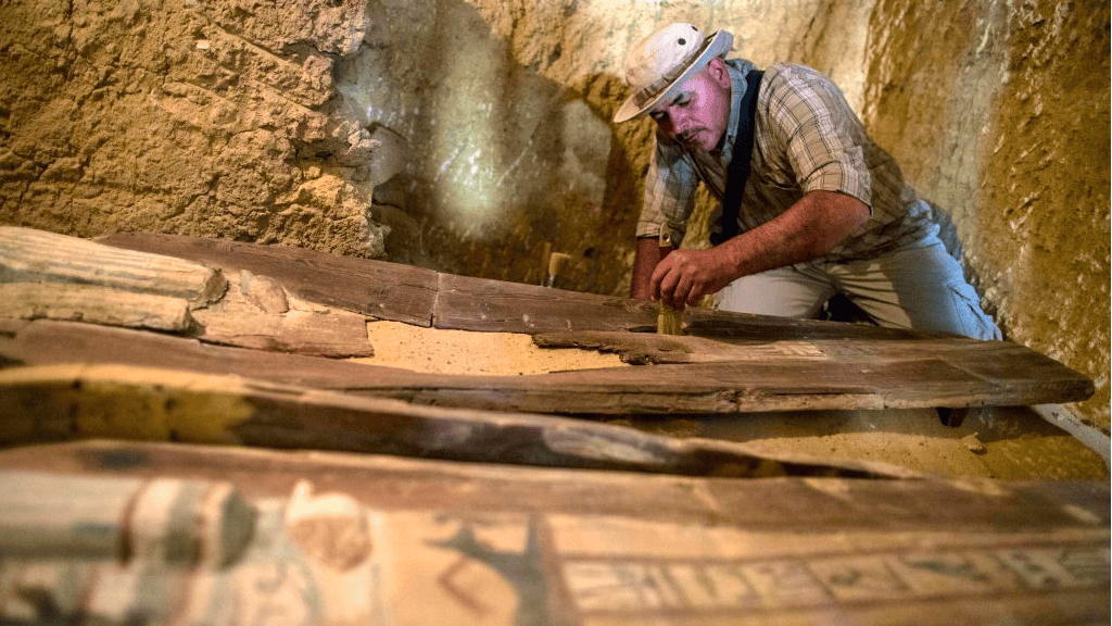 Archäologie. Bedeutsames Mumiengrab bei Gizeh entdeckt