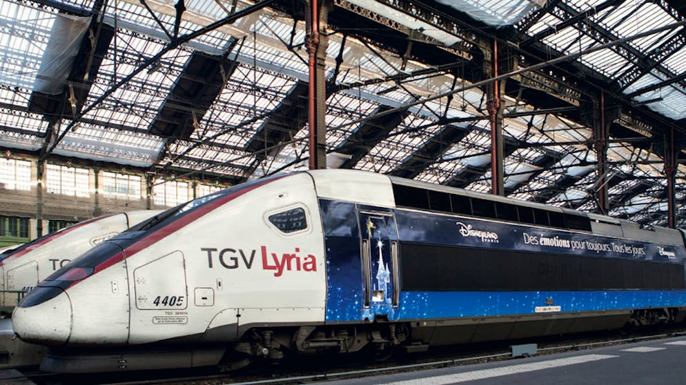 Fahrplanwechsel 2020 bringt auch neues Rollmaterial. Mehr Kapazität Richtung Paris: Die 19 bisher verkehrenden Zugskompositionen des TGV Lyria mit je 355 Sitzplätzen sind in die Jahre gekommen und werden durch 15 Doppelstockzüge ersetzt, die je 507 Sitzplätze aufweisen. Damit erhöht sich die Kapazität um 30 Prozent.