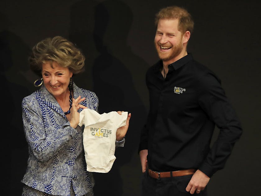 Neo-Vater Prinz Harry in Den Haag