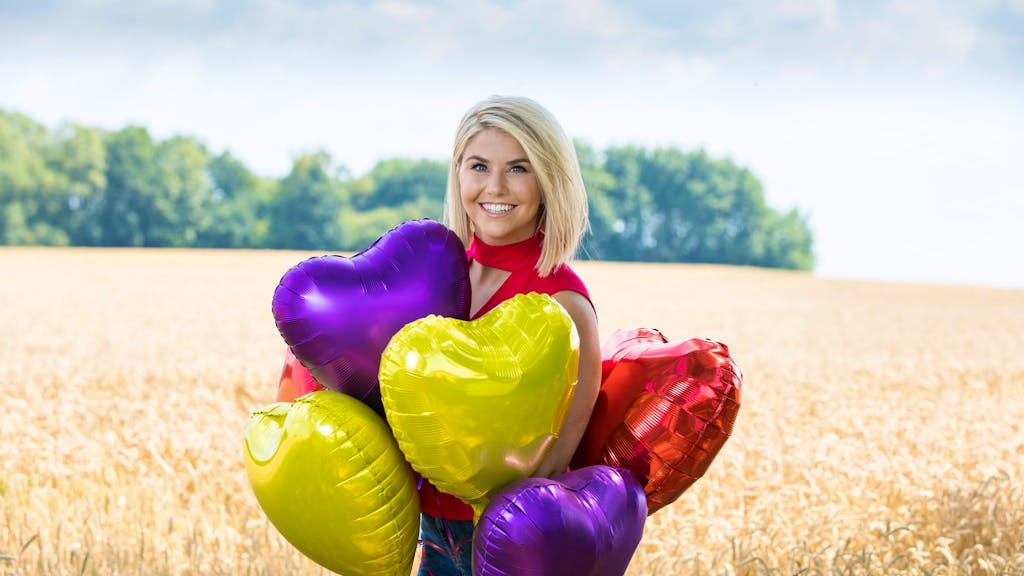 Neuer Job. Beatrice Egli: Spielt Amor für einsame Schlagerherzen