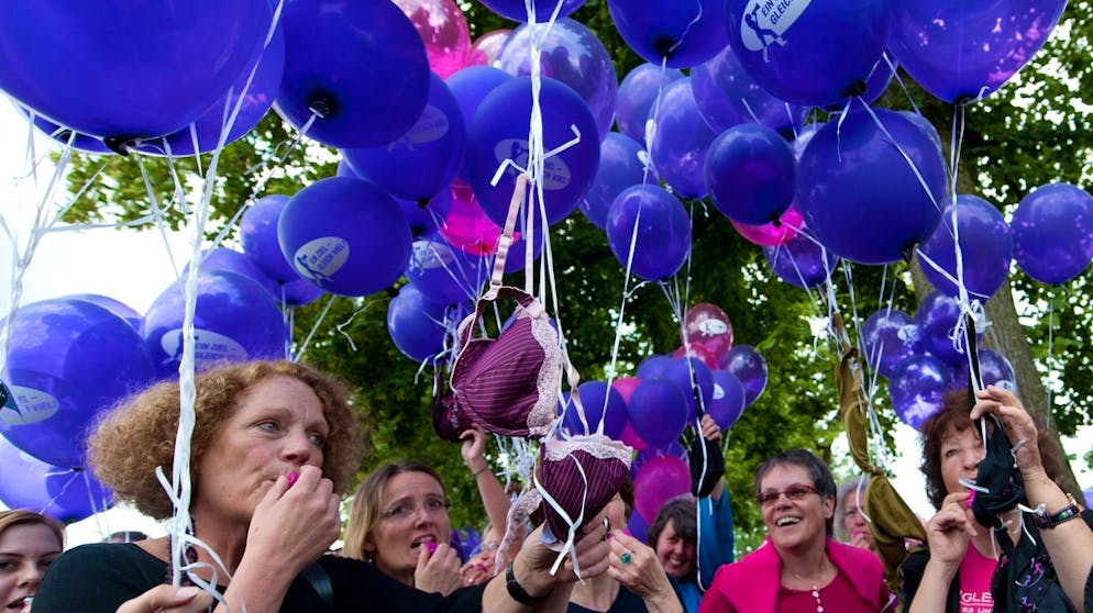 Frauenstreik am 14. Juni 2019. Gleicher Lohn war eine der wesentlichsten Forderungen des Streiks.
