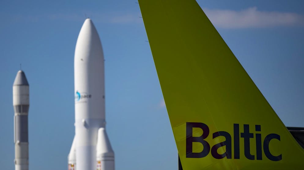 Paris Air Show 2019. Auf der Luftfahrtschau gibt es auch einen bereich für das Thema «Weltraum» ...