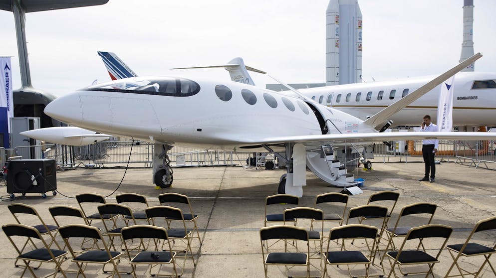 Paris Air Show 2019. Das hier soll dagegen Zumkunftsmusik sein: Die Eviation Alice fliegt mit Elektroantrieb. Das israelische Flugzeug soll 2021 oder 2022 auf den Markt kommen.