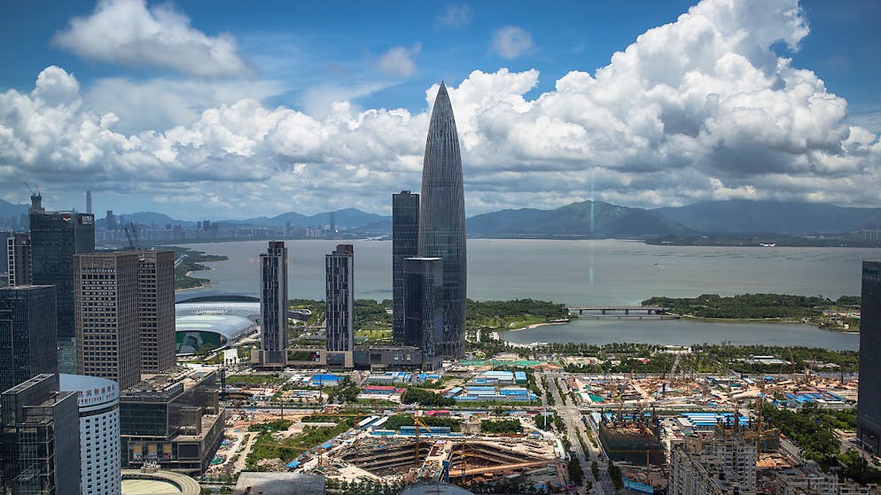 La qualità dell'aria risulta migliorata nelle città della Cina. Nell'immagine una veduta di Shenzhen.