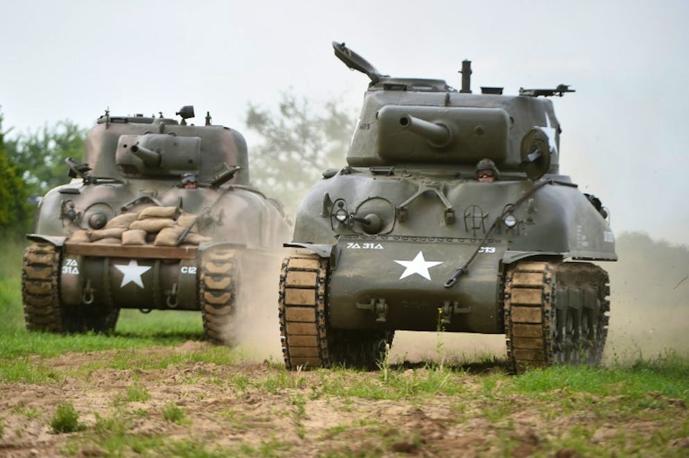 Faits divers. Il collectionne les chars de la Seconde Guerre mondiale.