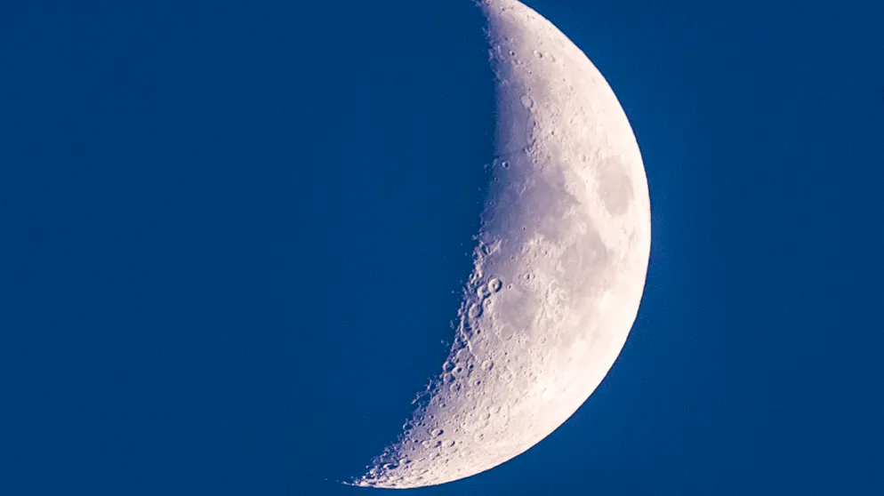 Unnützes Mond-Wissen. Nicht erst seit der Mondlandung vor 50 Jahren hat sich einiges an Fakten und unnützem Wissen zum Erdtrabanten angesammelt. «Bluewin» hat eine Auswahl zusammengetragen.