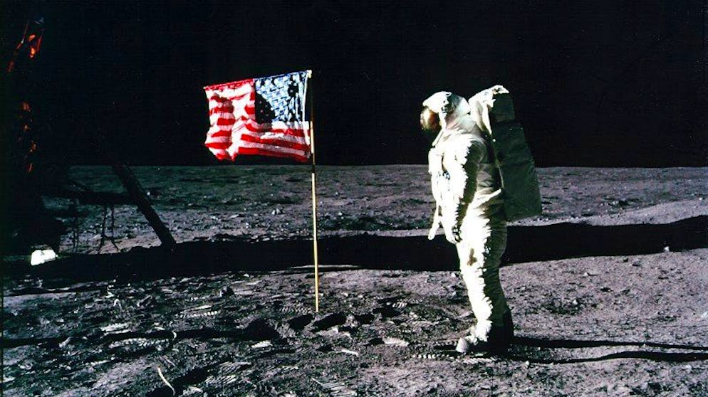 Vielleicht das wichtigste Ereignis im 20. Jahrhundert: Neil Amstrong während der Begehung des Mondes.