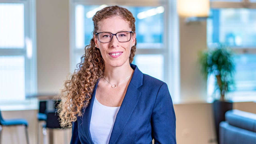 «Bluewin»-Redaktorin Silvana Guanziroli ist als Gerichtsberichterstatterin an den Zürcher Gerichten akkreditiert. In ihrer Serie «Guanziroli am Gericht» schreibt sie über die spannendsten Strafprozesse, ordnet ausgefallene Kriminalfälle ein und spricht mit Experten über die Rolle der Justiz. Guanziroli ist seit über 20 Jahren als Nachrichtenjournalistin tätig und hat die Polizeischule der Kantonspolizei Zürich absolviert. silvana.guanziroli@swisscom.com.