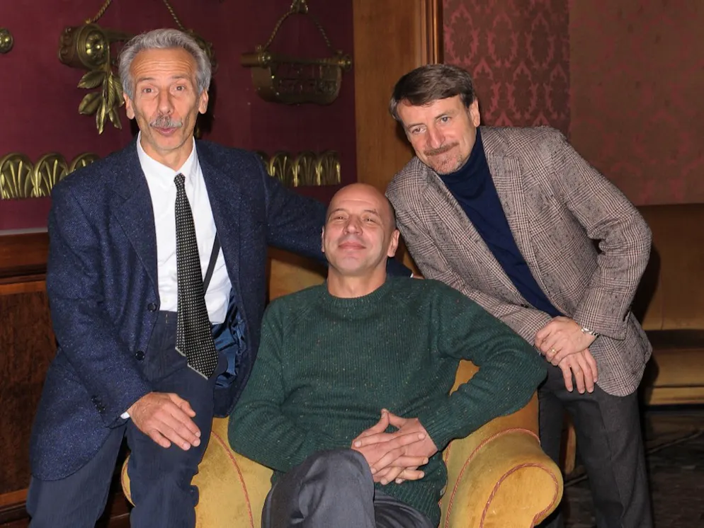 Le Mogli Di Aldo Giovanni E Giacomo