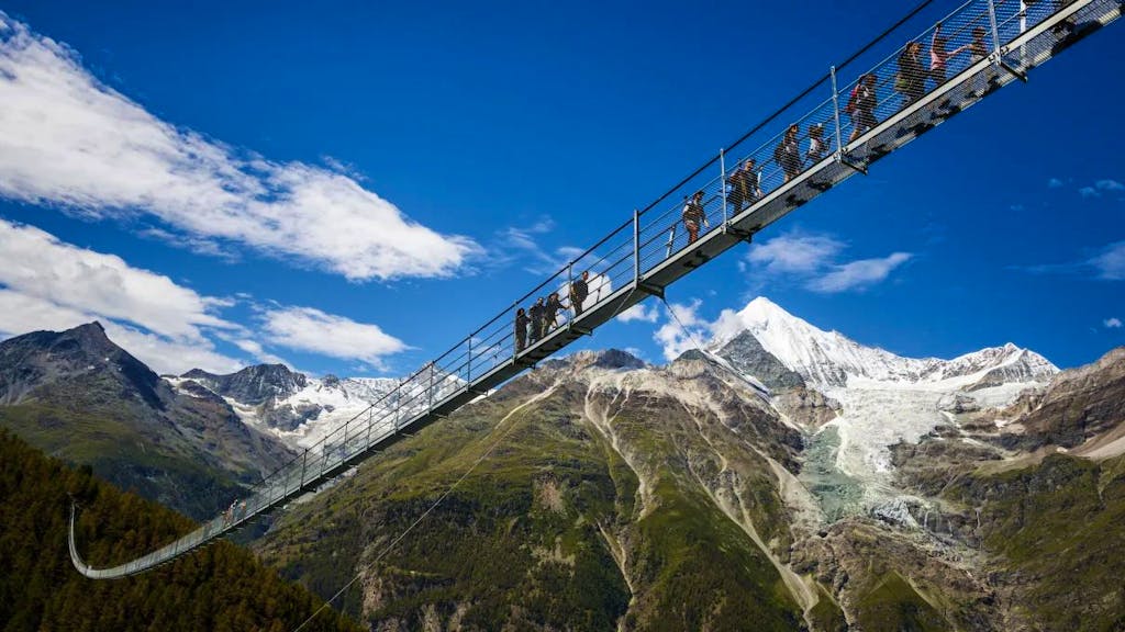 Nur für Hartgesottene. Extremwandern – acht richtig harte Schweizer Touren