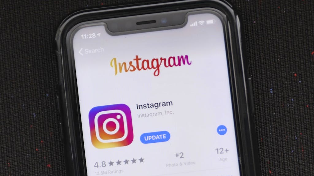 Instagram Nutzer Sollen Alles Mit Freunden Teilen