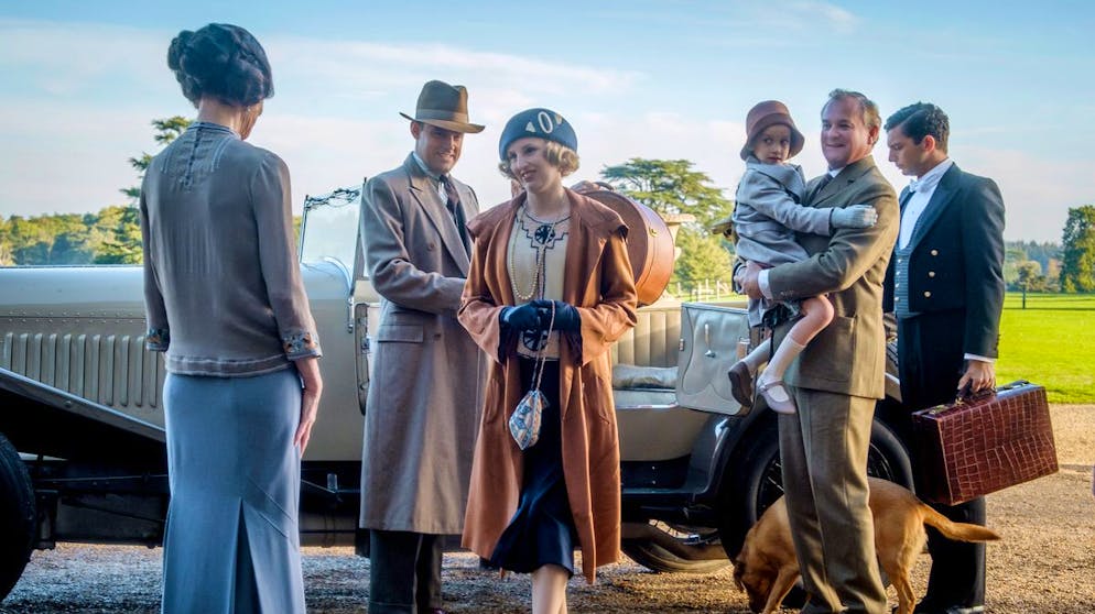 Das sind die Kino-Highlights im September. Grosser Bahnhof in «Downton Abbey»: Man erwartet niemand Geringeren als den König und die Königin.