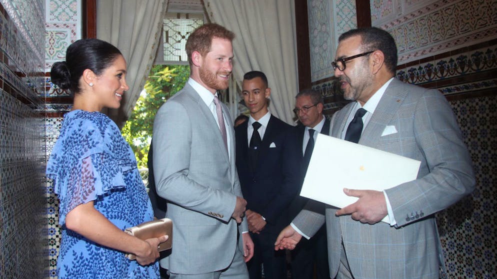 Kennen Sie diese Monarchen?. Seither hatte auch Herzogin Meghan schon Gelegenheit, ein paar Könige kennenzulernen. Zuletzt etwa Mohammed VI. von Marokko. Seit 789 hatte das nordafrikanische Land einen Herrscher, doch erst seit 1957 einen König: Als Mohammeds VI. Grossvater Mohammed V. inthronisiert wurde, war er zunächst Sultan.