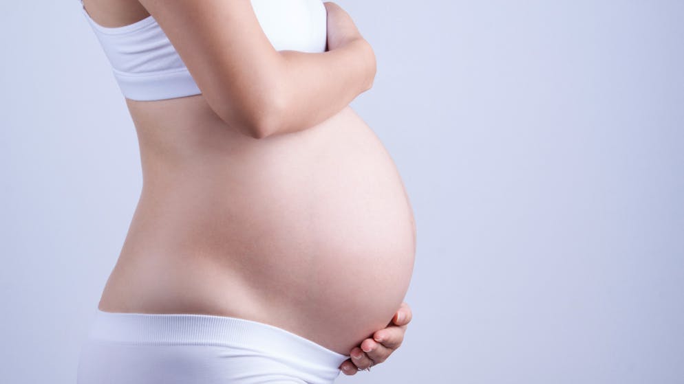Dicker schwanger bauch oder Nicht Schwanger