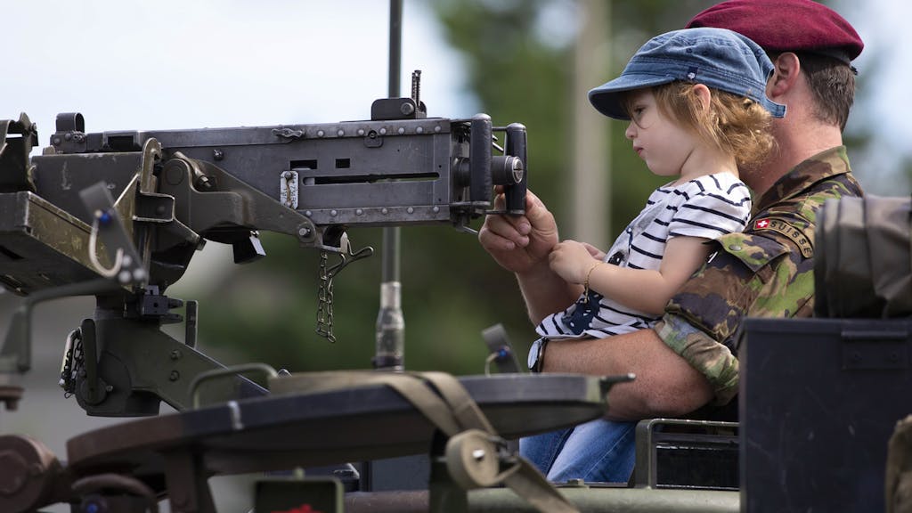 Der Nachwuchs fehlt. Schweizer Armee in Not: Noch nie so wenige Rekruten wie letztes Jahr