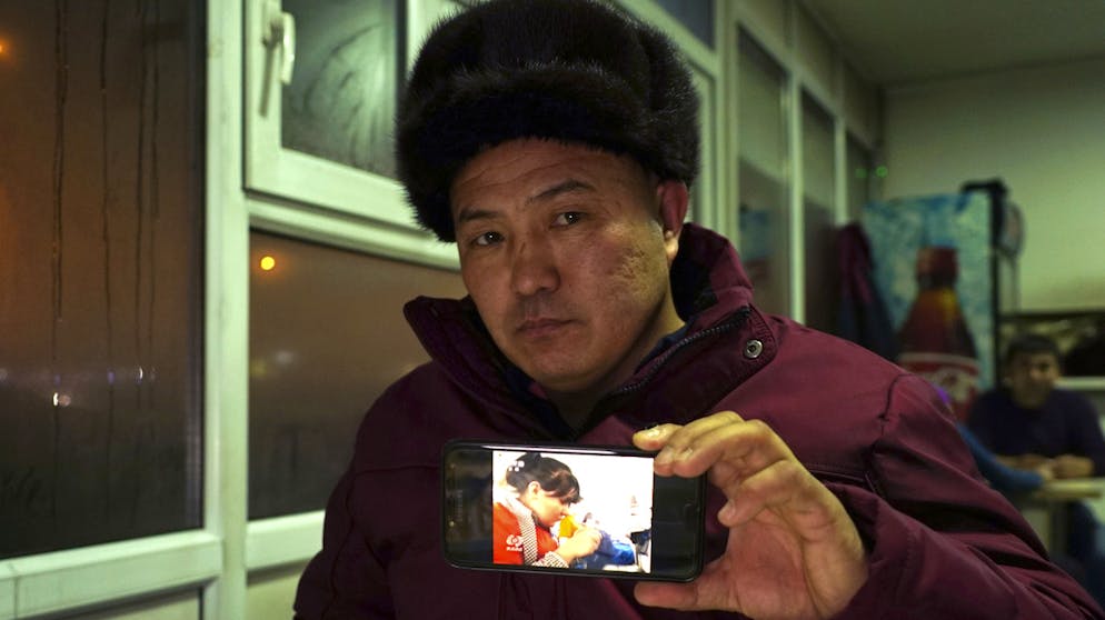Uiguren werden in China millionenfach inhaftiert und auspioniert.