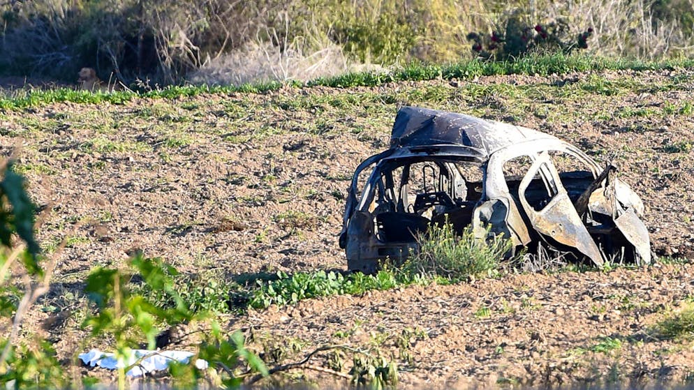 Das Autowrack der 2017 bei einem Bombenanschlag auf Malta getöteten Journalistin Daphne Caruana Galizia. (Archivbild)