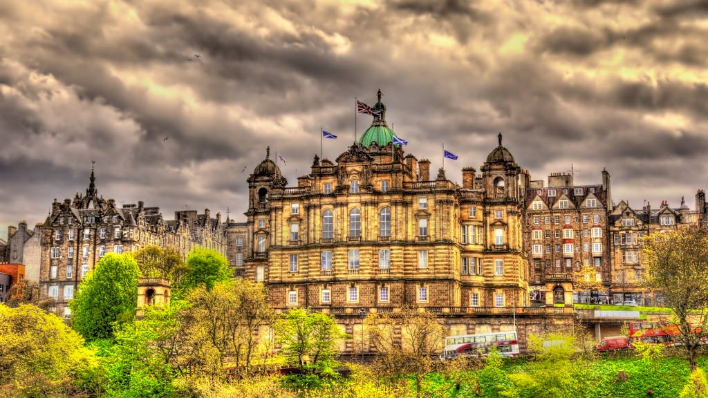 Fantasy-Reise. Edinburgh, das Reiseziel für Harry-Potter-Fans – aber nicht nur ...