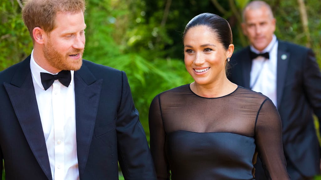 Il se plaint dans les médias!. Meghan Markle refuse toujours de présenter Archie à son grand-père