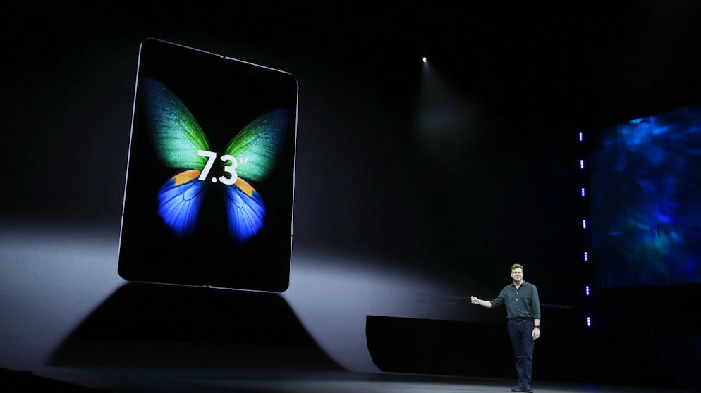 Das bereits im Februar vorgestellte Galaxy Fold ist jetzt endlich erhältlich.
