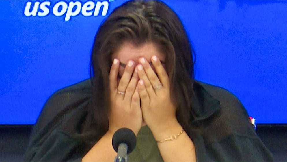 Bianca Andreescu piange di gioia in conferenza stampa.