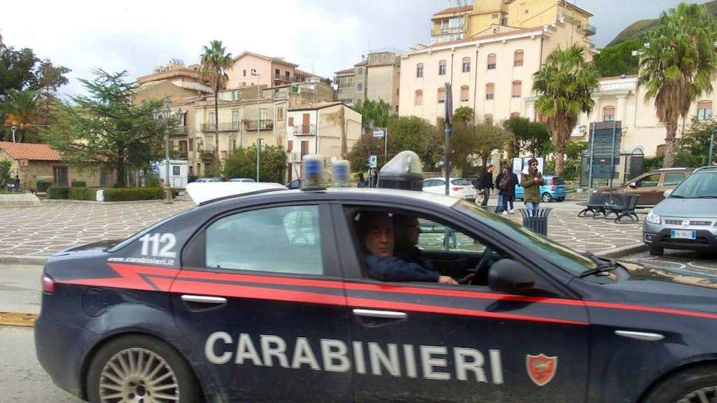 Razzia. In Sizilien zieht das Militär gegen die Mafia ins Feld