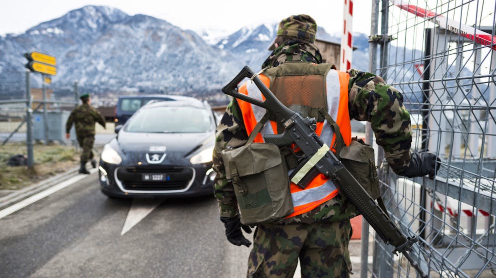 Erinnerung an 2020 – das Grosse WEF-ABC. M: Militär, das. Für die Bewachung und Logistik wird das M. seit Jahren herangezogen, um die Polizei zu entlasten. In Zeiten der Sinnsuche für das M. dürfte das WEF eine hochwillkommene Abwechslung im Programm sein.