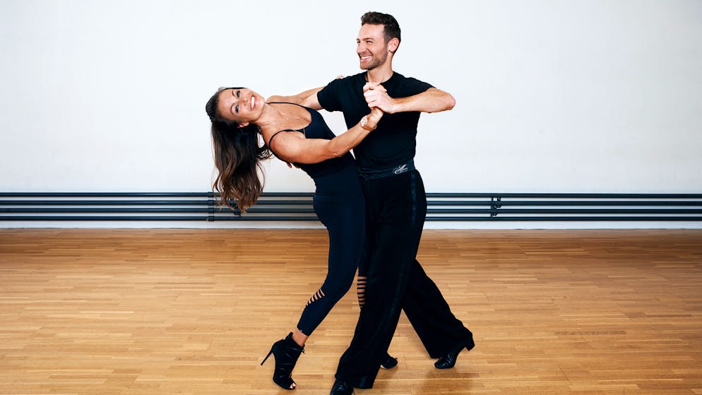 «Darf ich bitten»: Das Training hat begonnen - und 1, 2, 3, 4 …. Ex-Miss-Schweiz und heute Eventagentur-Inhaberin: Karina Berger mit Tanzprofi Marc Aeschlimann.