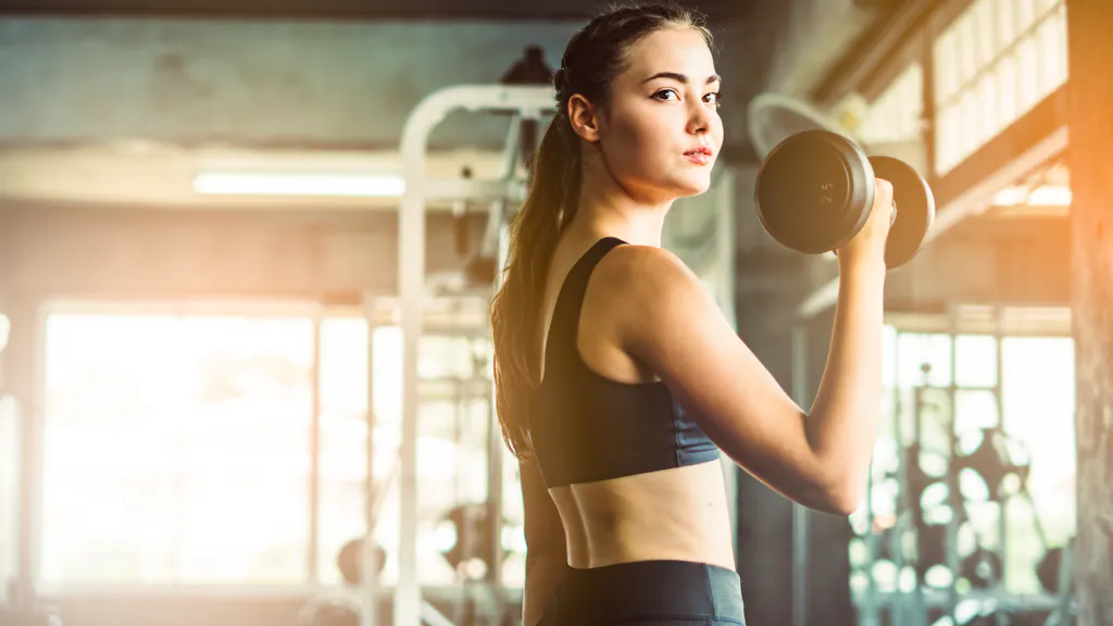 Wahr oder nicht?. Fettpolster gezielt wegtrainieren? Fitnessmythen auf dem Prüfstand