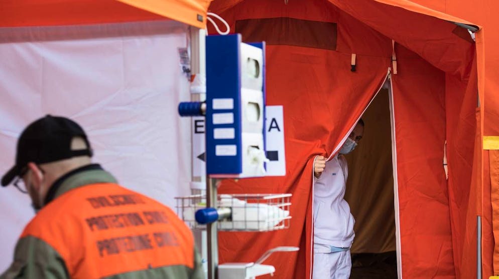 Militi della protezione civile in un'immagine scattata a marzo