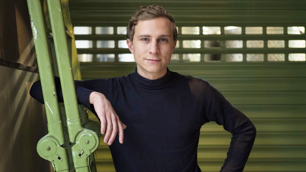 22 Sonntags-Fragen. Max Hubacher: «Da haben die Schweizer doch tatsächlich dagegen gestimmt»