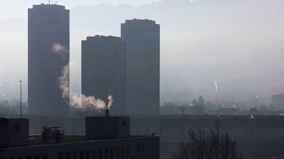 Loi Co2 : Après le Covid, l'UDC se battra contre la loi sur le CO2 ... / Avec la loi sur le co2 révisée, la suisse fait un grand pas en matière de protection du climat.