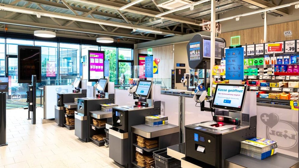 Neu gibt es bei Lidl Schweiz auch Self-Checkout-Kassen.