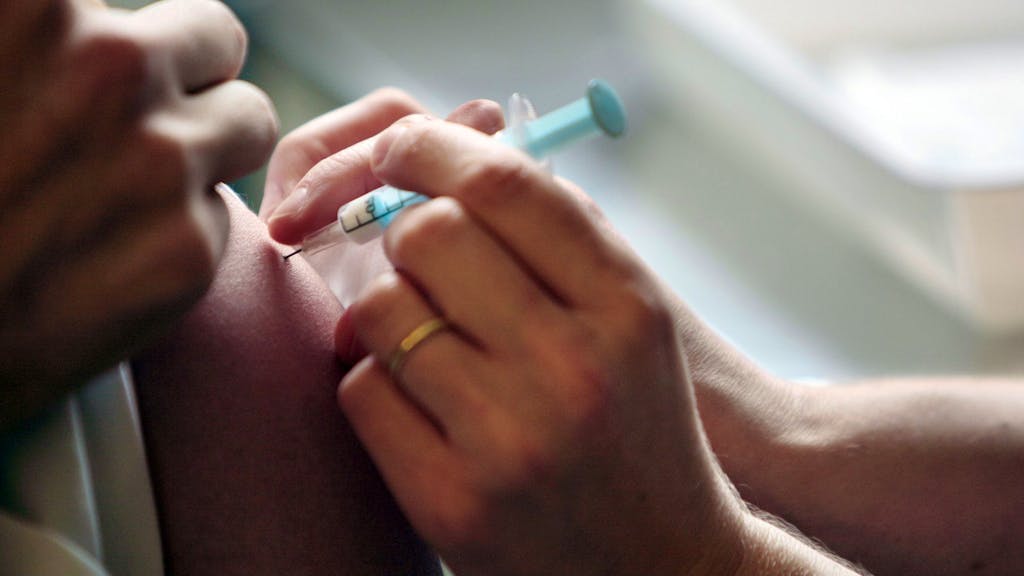 Covid-19. L'UE espère de premières vaccinations début 2021