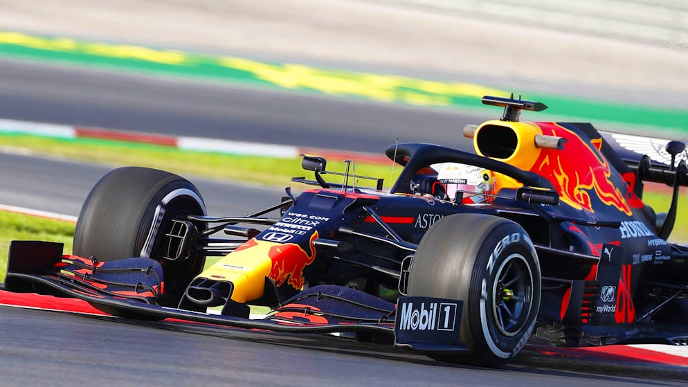 Nach neun Jahren Unterbruch heulen in der Türkei wieder die Formel-1-Motoren auf: Max Verstappen ist im Training der Schnellste.