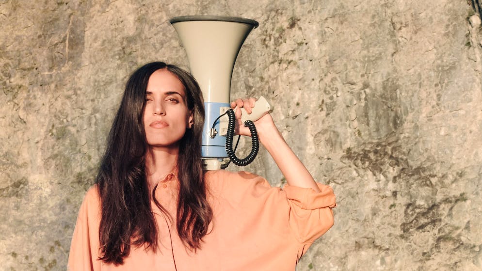 22 Sonntags-Fragen. Lea Lu, Sängerin: «Wir würden zu viel Calvados trinken»