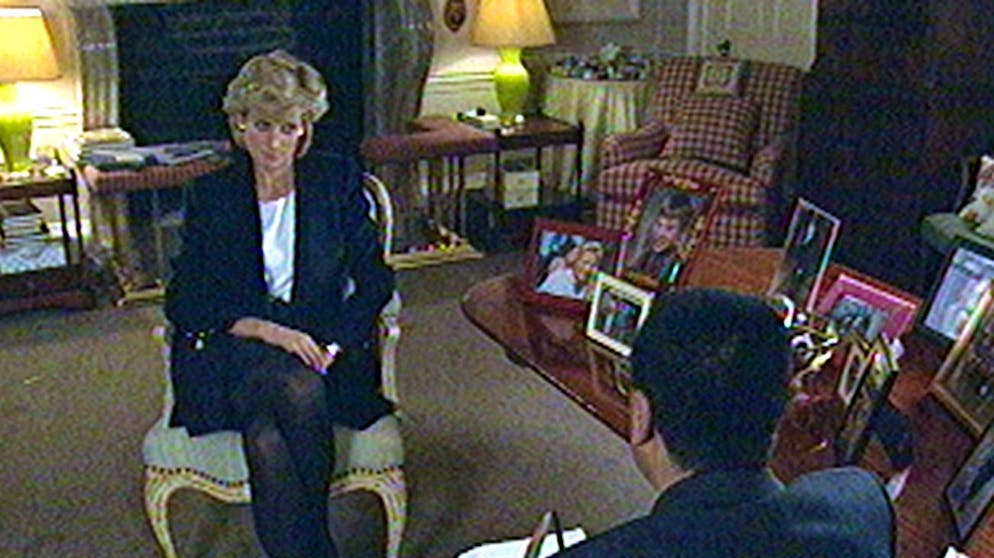 Diana the Princess of Wales seen in this television image during a previously recorded interview broadcast on the BBC PANORAMA program on Monday 20 November 1995. (KEYSTONE / AP Photo / BBC PANORAMA)