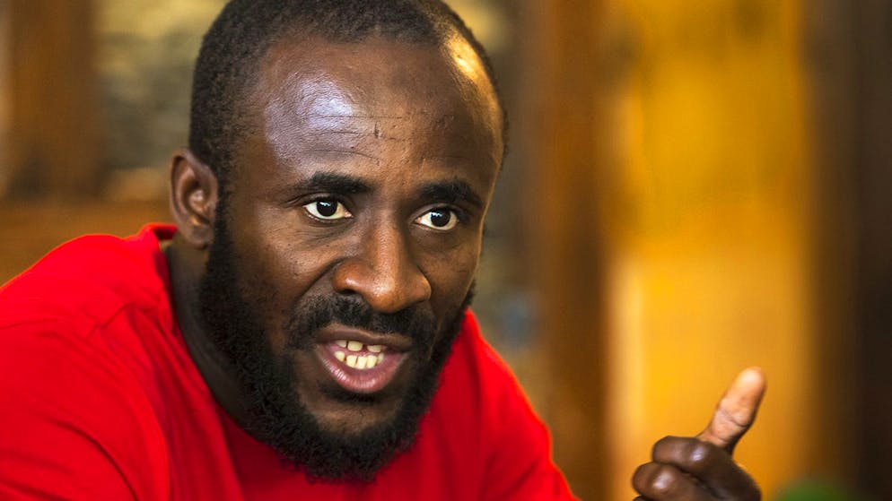 Seydou Doumbia, new player of Super League football team FC Sion, speaks during the press conference of his presentation on Thursday 5 September 2019 in Crans-Montana.  (KEYSTONE / Laurent Gillieron)