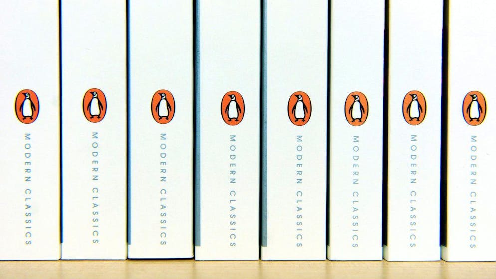 Der Bertelsmann-Gruppe gehörende Penguin Random House übernimmt den US-Verlags Simon & Schuster mit Erfolgsautoren wie Stephen King oder Hillary Clinton. (Archivbild)