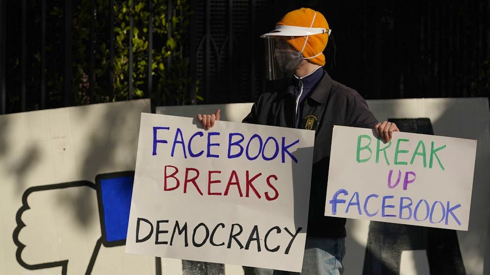 Proteste gegen die Facebook-Unternehmenspolitik erreichen nun auch schon das Privathaus von Zuckerberg.